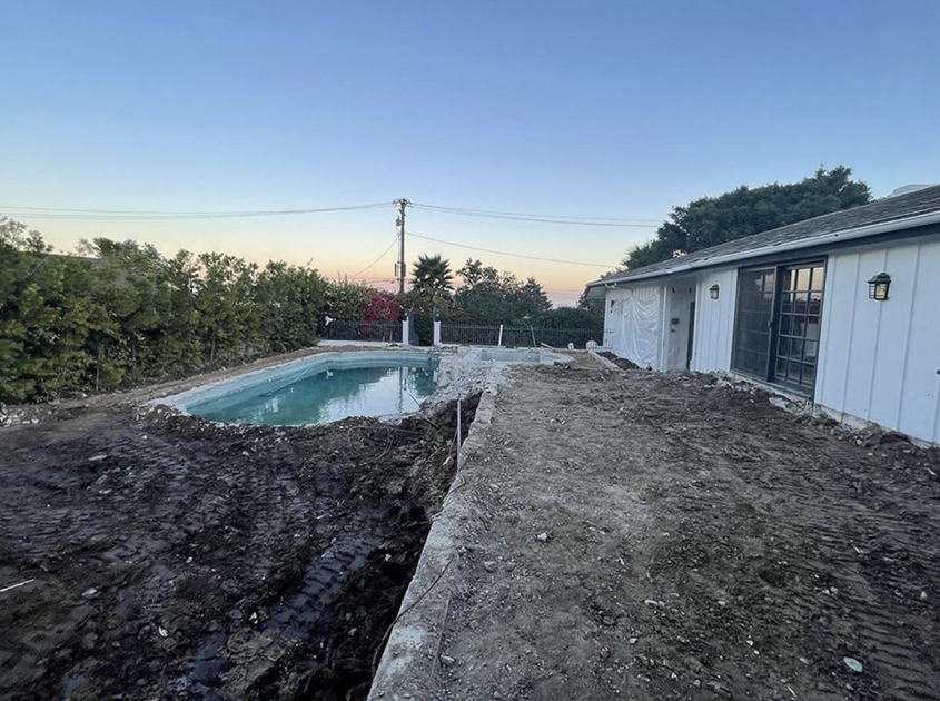 pool builder in long beach california